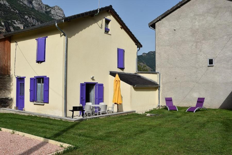 La Glycine Villa Sinsat Exterior photo
